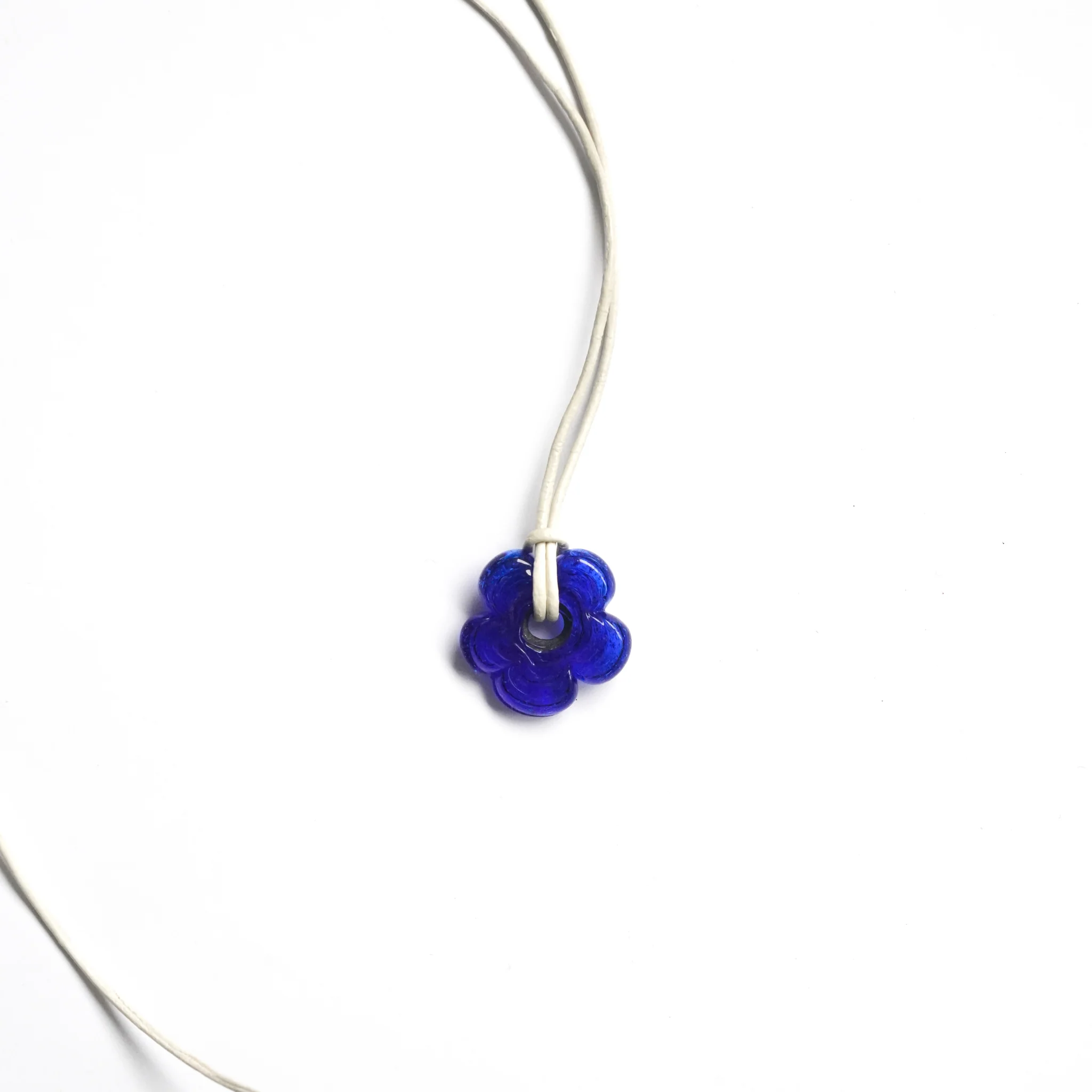 Mini Dark Blue Flower Necklace - Image 3